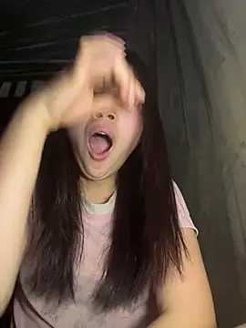 kekely online show from March 18, 2026, 8:56 pm