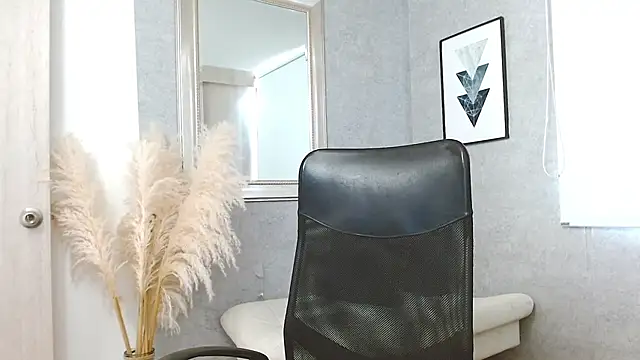 brooklyn- online show from April 1, 2026, 2:58 pm