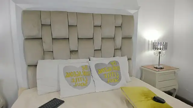sweets one online show from July 16, 2026, 3:34 am