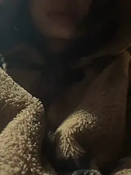 Violin xue online show from February 12, 2026, 7:47 am