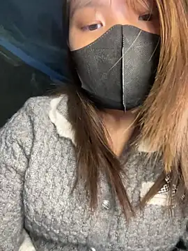 Violin xue online show from February 17, 2026, 3:47 am