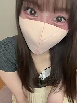 momo mm online show from July 18, 2026, 2:05 am