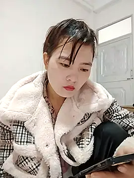 Snapshot of Queen-love45 chatting on February 25, 2026, 3:05 am Queen-love45 online show from February 25, 2026, 3:05 am