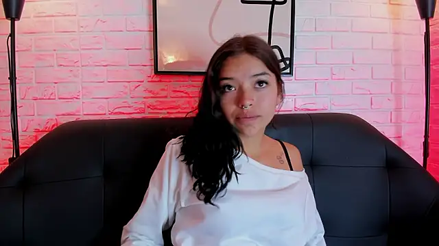 daniela sps online show from February 20, 2026, 7:47 pm