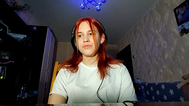 Snapshot of CalandraRolon chatting on February 11, 2026, 3:50 pm CalandraRolon online show from February 11, 2026, 3:50 pm