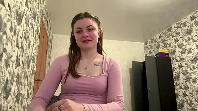 JackiStrum online show from April 17, 2026, 9:45 am