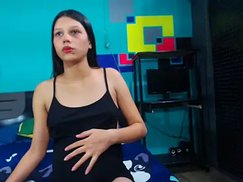 analyn-2027 online show from February 3, 2026, 10:37 pm