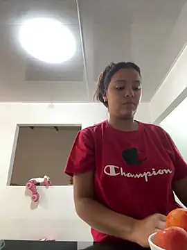 Baby morena12 online show from February 5, 2026, 11:20 pm