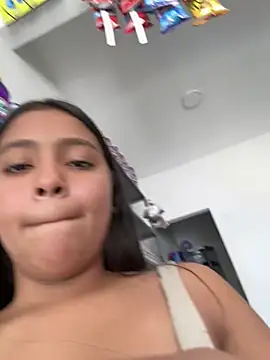 Baby morena12 online show from February 12, 2026, 4:02 pm