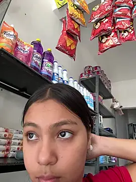 Baby morena12 online show from February 18, 2026, 3:19 pm