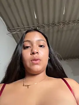 Snapshot of Baby_morena12 chatting on April 7, 2026, 7:25 pm Baby morena12 online show from April 7, 2026, 7:25 pm