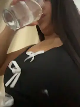 Snapshot of Baby_morena12 chatting on June 17, 2026, 4:37 am Baby morena12 online show from June 17, 2026, 4:37 am