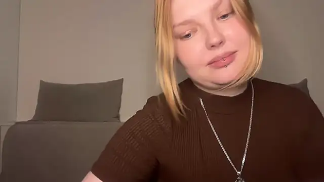Snapshot of Ophelia_Ritz chatting on May 7, 2026, 10:59 pm Ophelia Ritz online show from May 7, 2026, 10:59 pm
