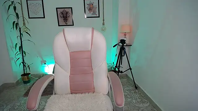 adhara 11 online show from April 11, 2026, 11:20 pm