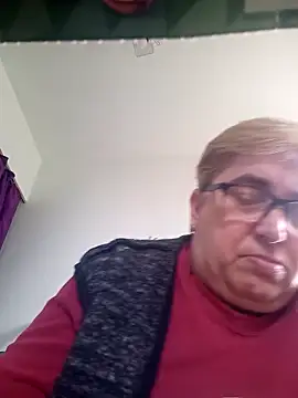 SusanStar874 online show from April 3, 2026, 10:35 am