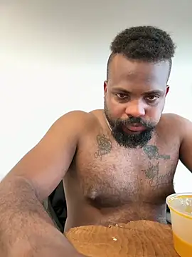 BigCatXLOfficial online show from April 17, 2026, 6:00 pm