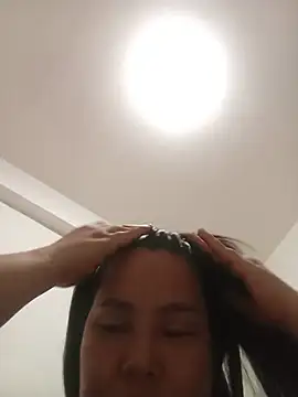 Snapshot of Thu_Hanoi_sweet_2026 chatting on July 2, 2026, 4:57 pm Thu Hanoi sweet 2026 online show from July 2, 2026, 4:57 pm
