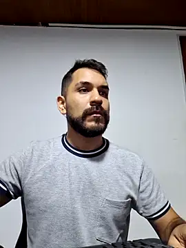 Snapshot of noa_desire chatting on February 8, 2026, 8:12 pm noa desire online show from February 8, 2026, 8:12 pm