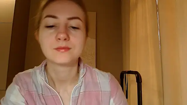 BluueSilk online show from January 8, 2025, 7:34 am