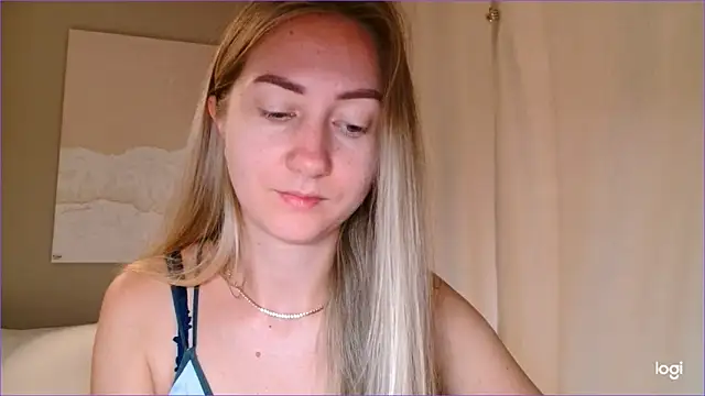 BluueSilk online show from September 25, 2025, 6:39 am