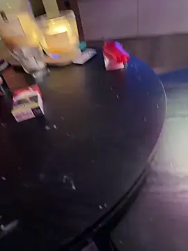 hottogetherNL online show from March 1, 2026, 9:06 pm