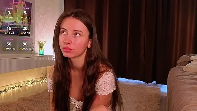 Snapshot of KateOx chatting on April 9, 2026, 7:47 am KateOx online show from April 9, 2026, 7:47 am