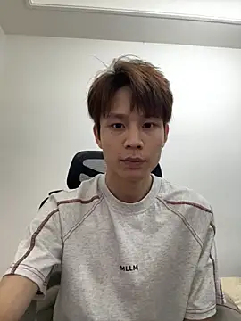 Snapshot of SM_004 chatting on March 28, 2026, 12:16 pm SM 004 online show from March 28, 2026, 12:16 pm