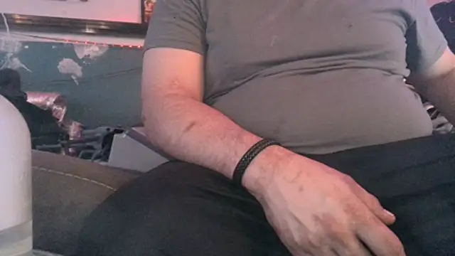 ctguybj online show from June 7, 2026, 5:55 am