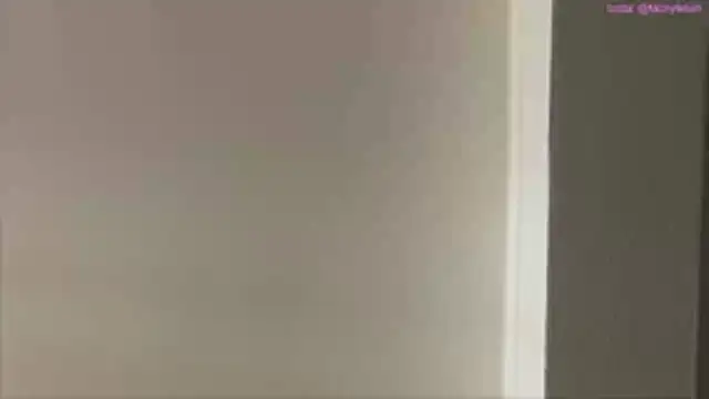 Snapshot of MonyFetish chatting on February 8, 2026, 8:23 pm MonyFetish online show from February 8, 2026, 8:23 pm