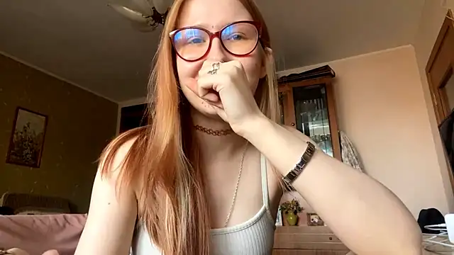 LaureenVielma online show from March 14, 2026, 7:36 am