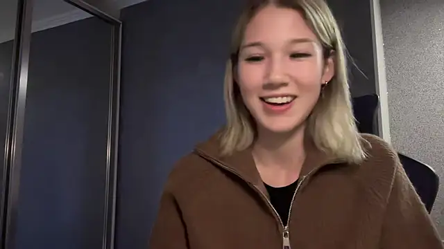 lilXdomiii online show from April 9, 2026, 11:37 am