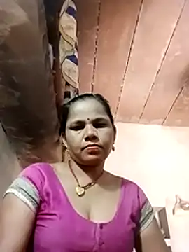 Snapshot of Pooja_sahu chatting on May 16, 2026, 6:43 am Pooja sahu online show from May 16, 2026, 6:43 am