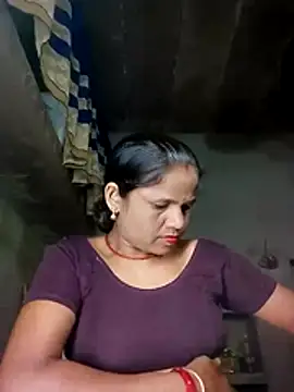 Snapshot of Pooja_sahu chatting on July 10, 2026, 6:10 pm Pooja sahu online show from July 10, 2026, 6:10 pm
