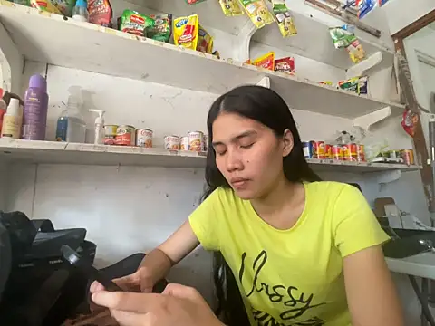 Sweetiebabe25 online show from May 9, 2026, 7:13 am