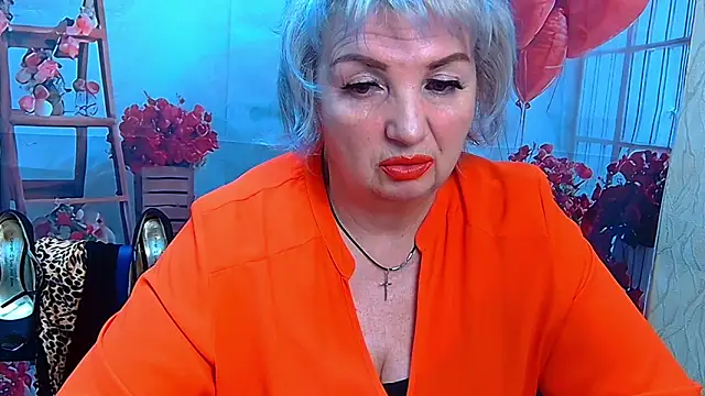 RenataDaster online show from April 10, 2026, 5:17 pm