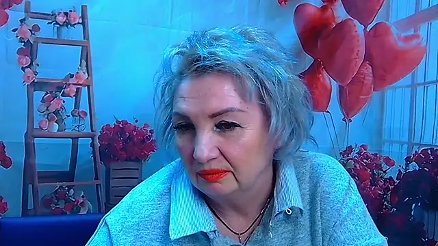 RenataDaster online show from April 13, 2026, 5:07 pm