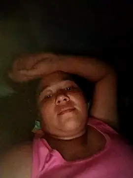 almacalida online show from February 16, 2026, 3:46 am