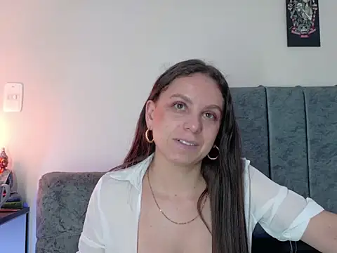 NatalyGuzman26 online show from March 22, 2026, 12:25 am