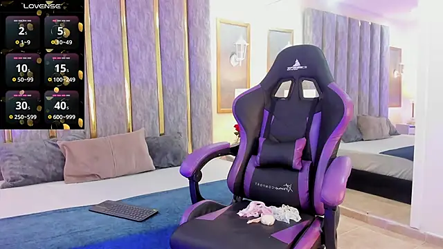 KeniaVelvet  online show from February 12, 2026, 4:02 pm