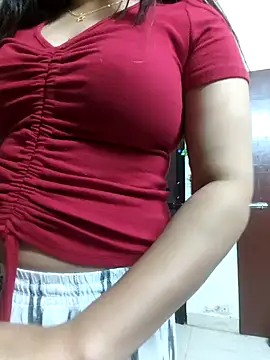divyajaan4763 online show from April 23, 2026, 2:30 pm