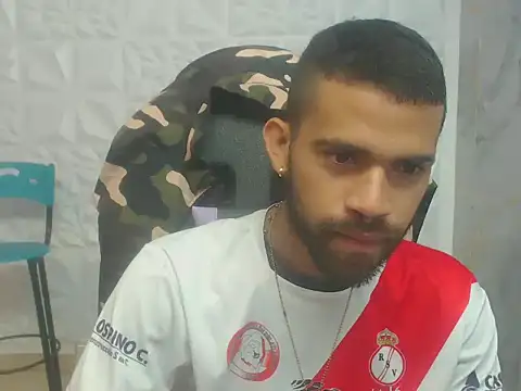 Snapshot of chacorta_ chatting on February 19, 2026, 1:40 pm chacorta online show from February 19, 2026, 1:40 pm