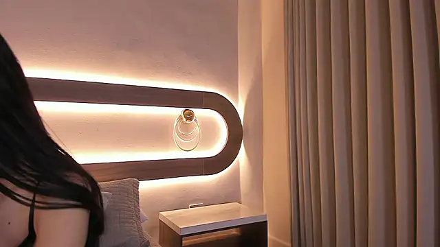 Snapshot of Violeta_sum chatting on February 11, 2026, 12:10 pm Violeta sum online show from February 11, 2026, 12:10 pm