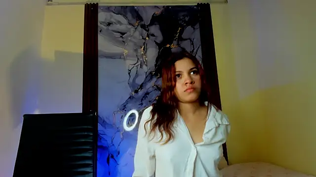 Snapshot of Amanda_Rossi chatting on June 28, 2026, 12:00 pm Amanda Rossi online show from June 28, 2026, 12:00 pm