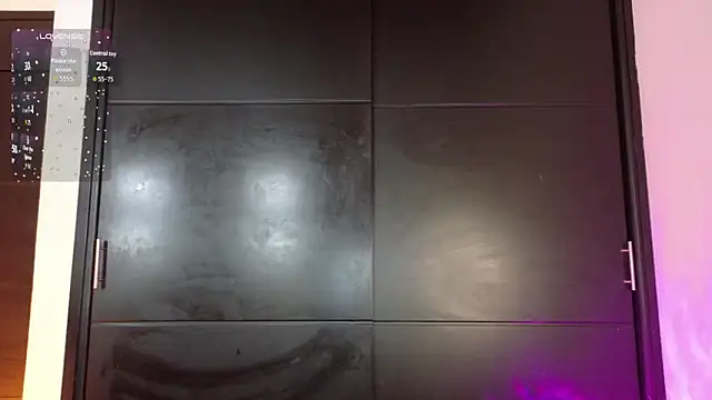 Snapshot of emicute_ chatting on February 4, 2026, 2:50 am emicute online show from February 4, 2026, 2:50 am