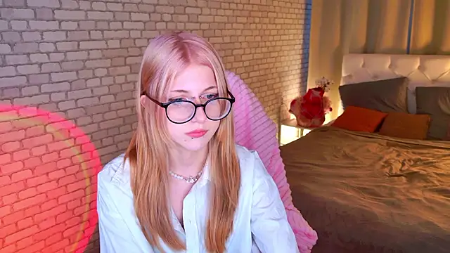 alicedews online show from February 11, 2026, 1:49 pm