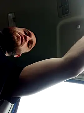 lej73 online show from March 13, 2026, 10:11 am