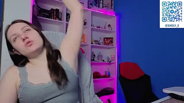 Snapshot of Holy_Kveta chatting on February 11, 2026, 3:11 am Holy Kveta online show from February 11, 2026, 3:11 am