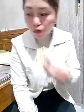 maimai1100 online show from March 8, 2026, 12:52 am