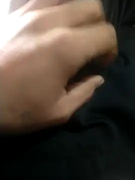 Snapshot of rosz_ chatting on February 1, 2026, 8:02 am rosz online show from February 1, 2026, 8:02 am