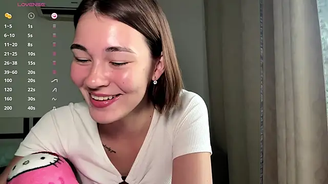 Snapshot of MauritaSpueler chatting on April 13, 2026, 11:32 pm MauritaSpueler online show from April 13, 2026, 11:32 pm